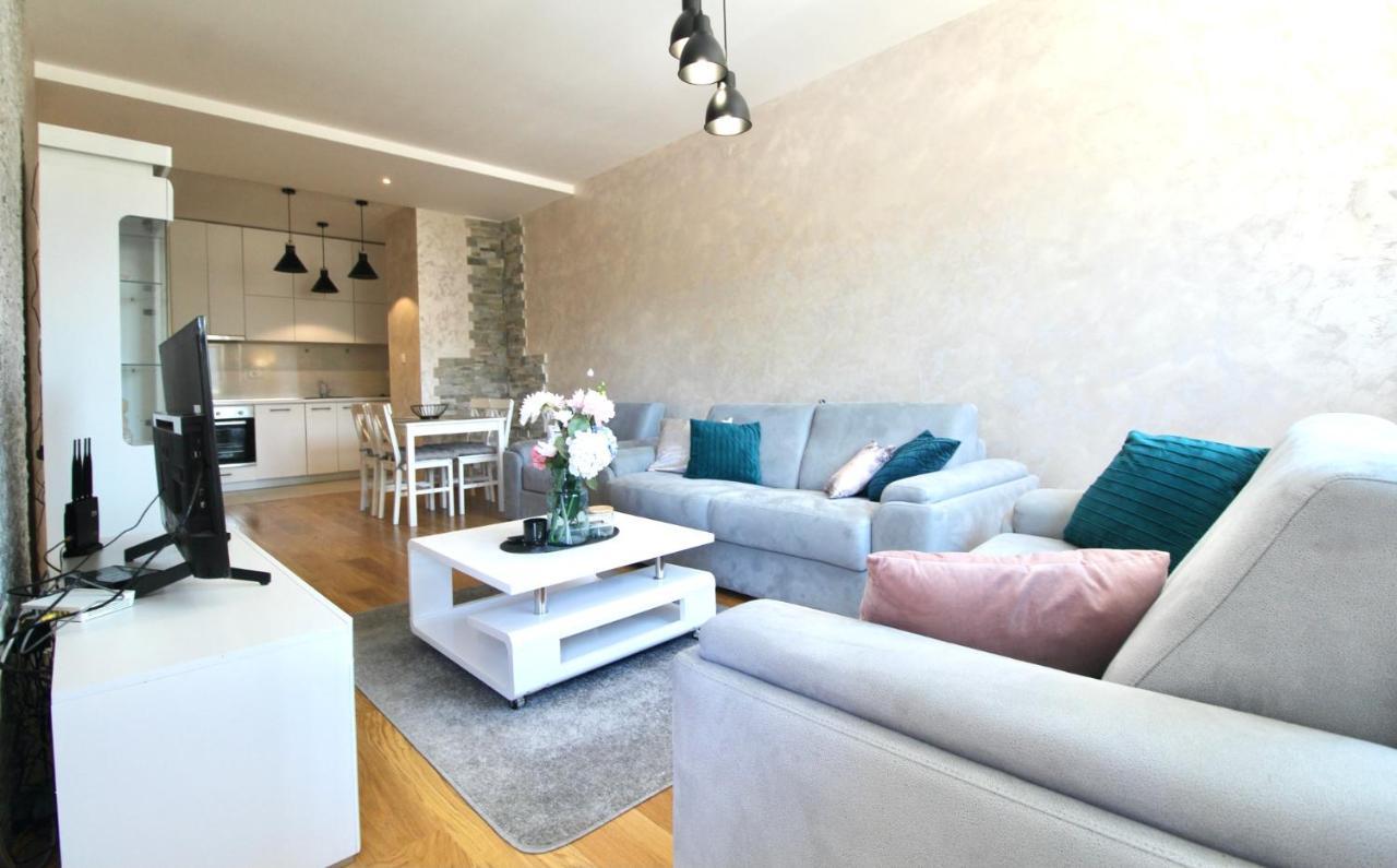 Albatros Apartments Bar Luaran gambar
